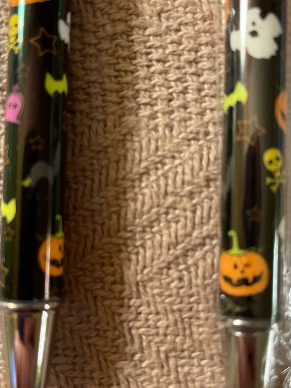 NEW 2pc Halloween Beadable Pens Pumpkin Ghost Skull DIY